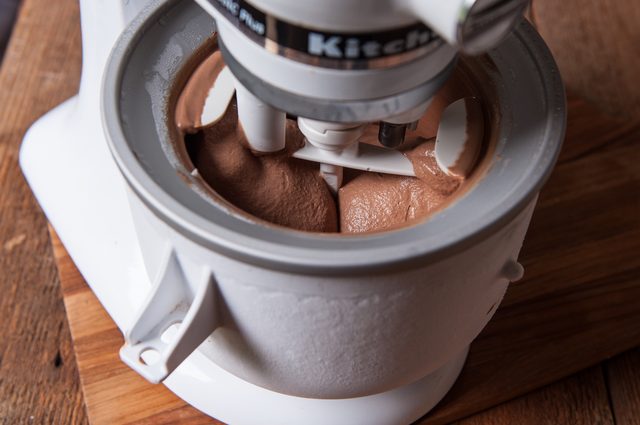 Cách làm kem cacao hương dừa đơn giản nhất