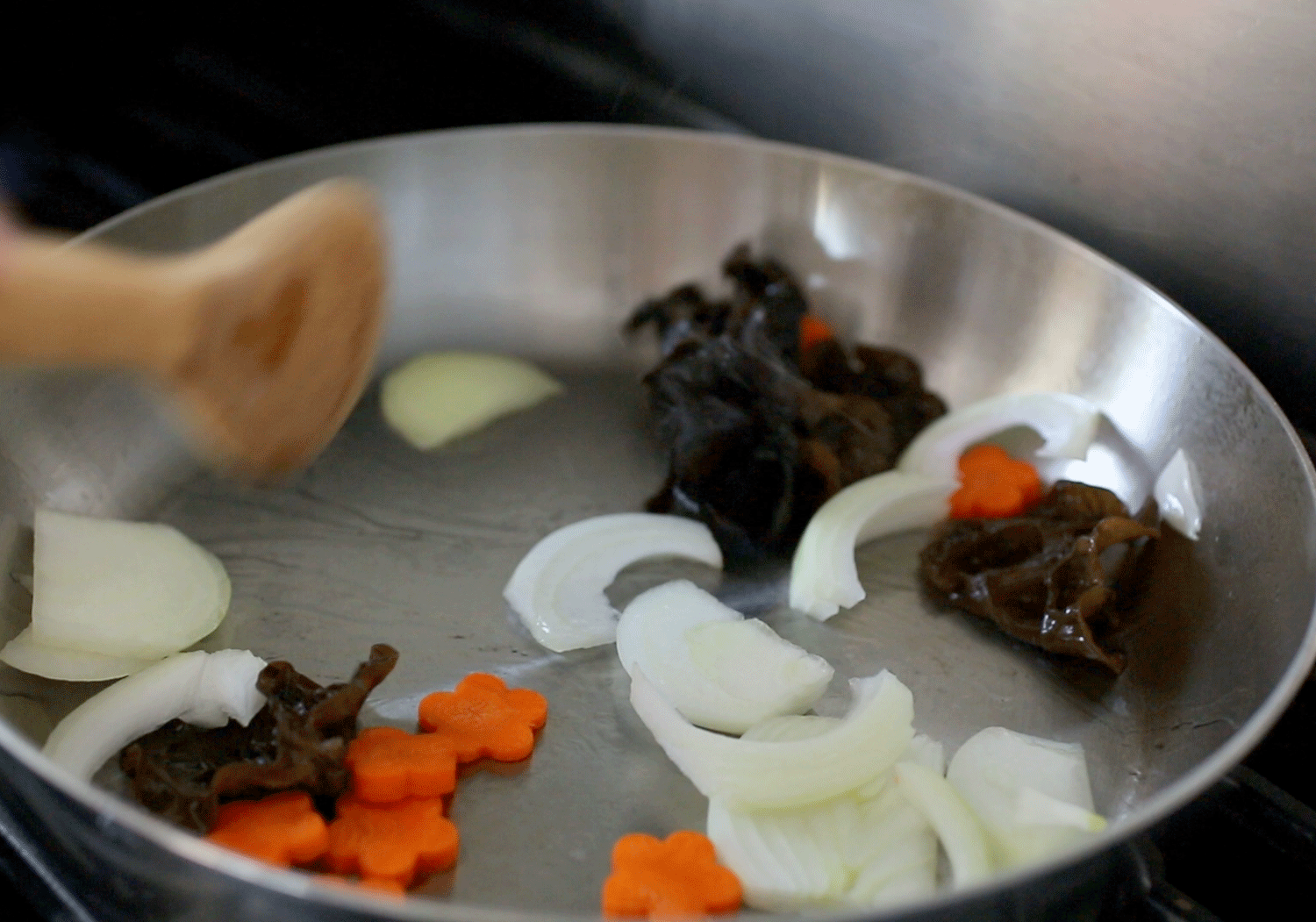Cách làm thịt chiên chua ngọt Hàn Quốc 8