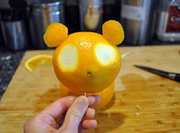 Làm chú gấu từ quả cam